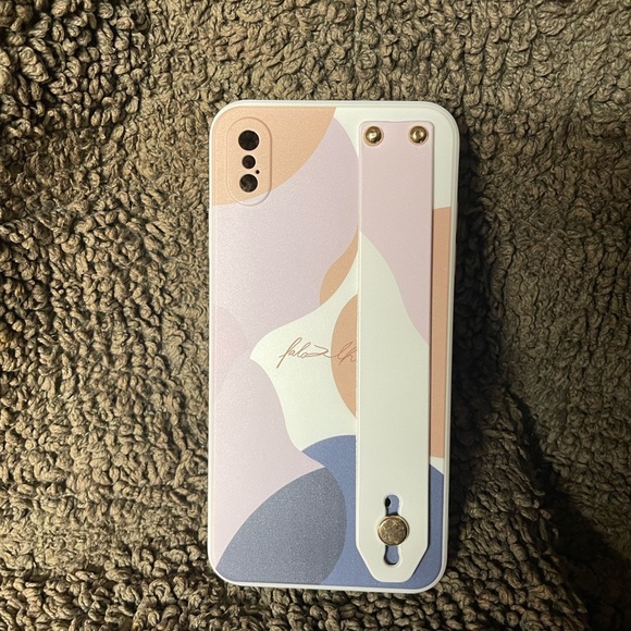 iPhone XS MAX Case - Multicolored with wrist holder/stand - Picture 1 of 2